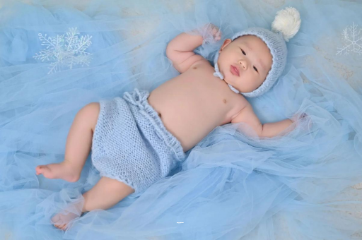 吐鲁番怀孕多久肚子会隆起